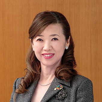 取締役 安田 加奈(画像)