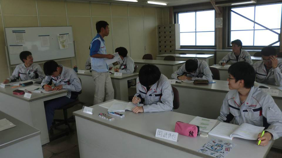 機械系／電気系座学（画像）